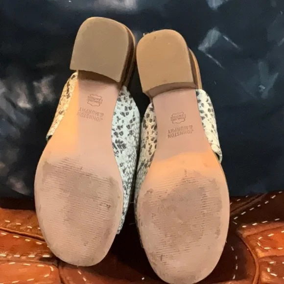 Snakeskin Pattern Women's Heeled Sandals - Picture 7 of 10